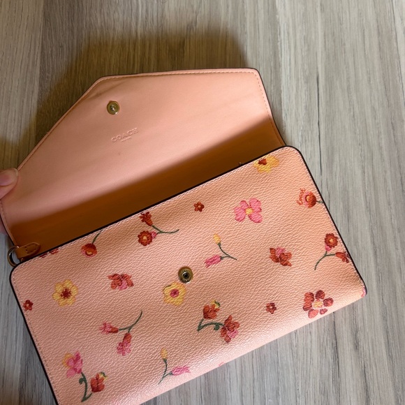 Coach Pink Floral Clutch - Picture 8 of 8